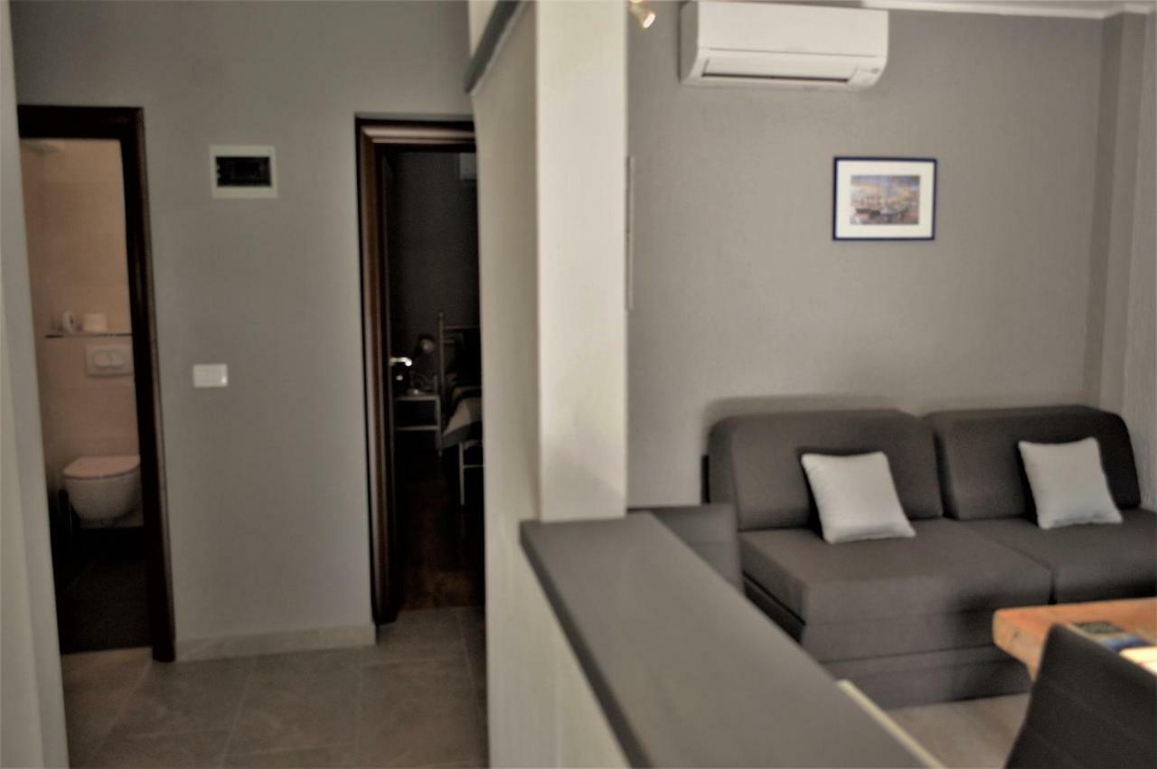 Apartments Sven-Marino Poreč Exteriér fotografie